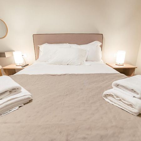 Brand New Elegant Suite Platánion Zewnętrze zdjęcie