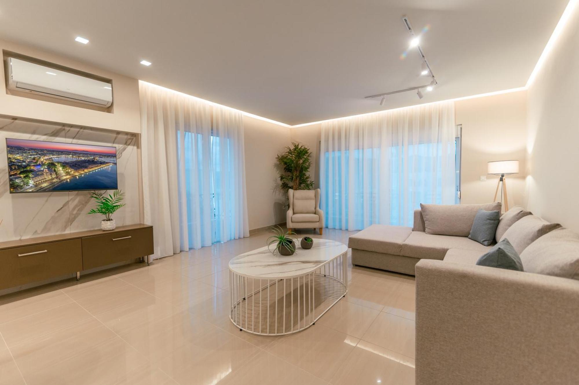 Brand New Elegant Suite Platánion Zewnętrze zdjęcie