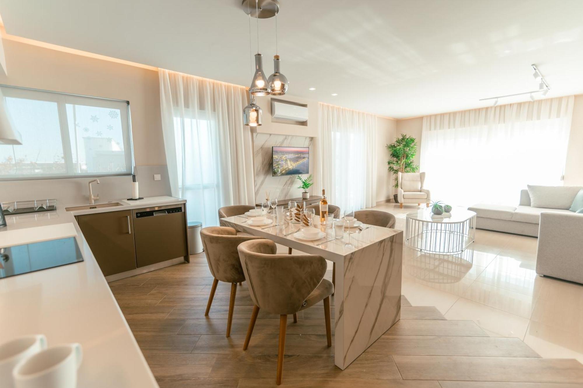 Brand New Elegant Suite Platánion Zewnętrze zdjęcie