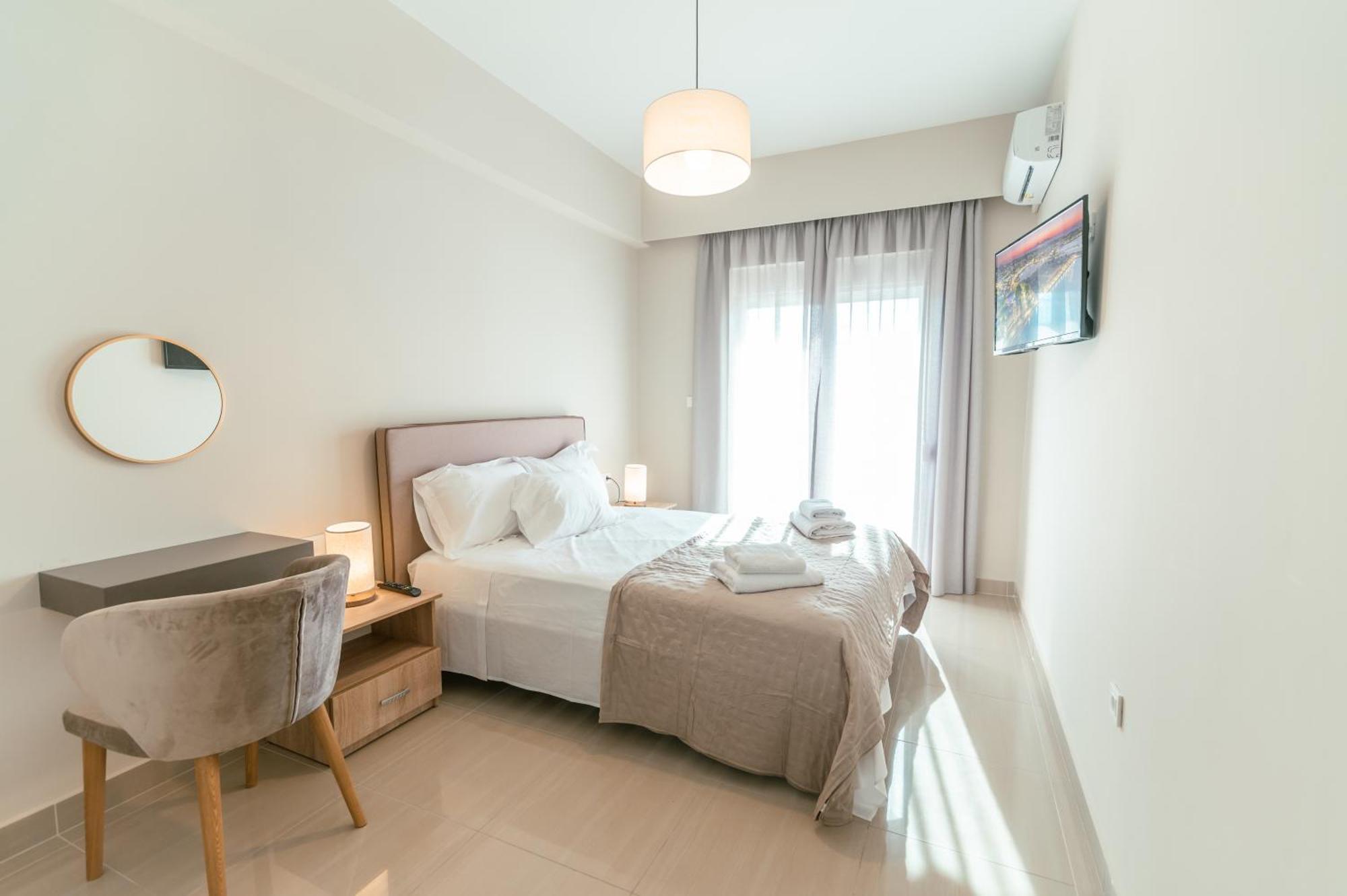 Brand New Elegant Suite Platánion Zewnętrze zdjęcie